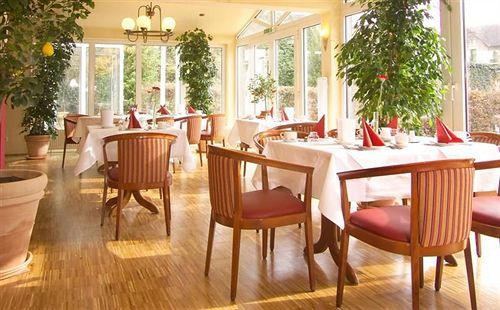 Biohotel Am Lunik Park Hohen Neuendorf Restaurant foto
